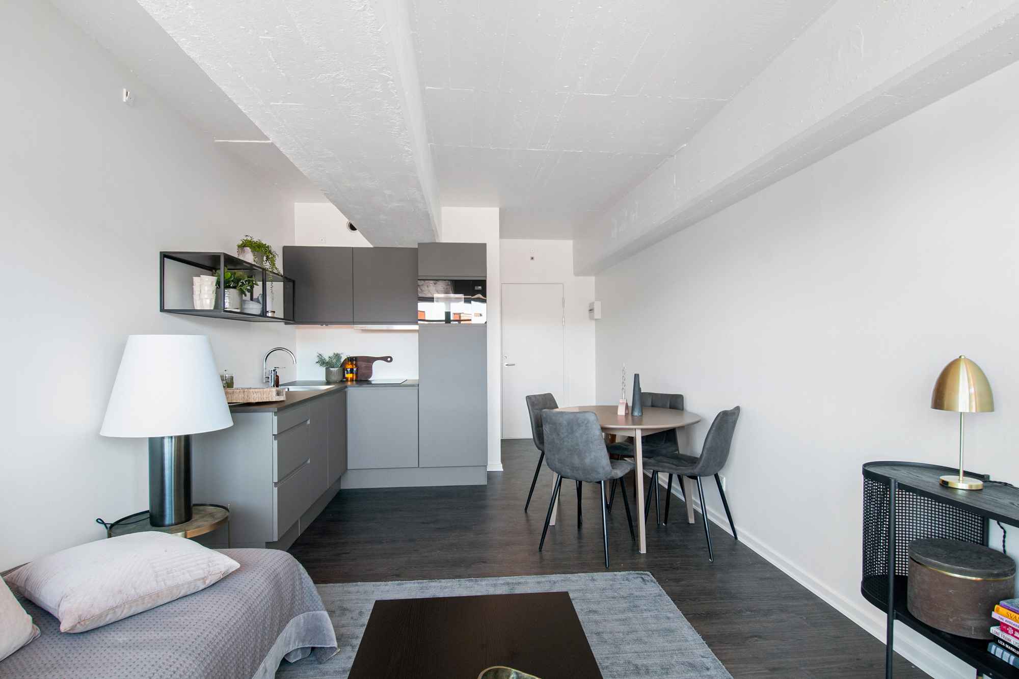 Apartment image